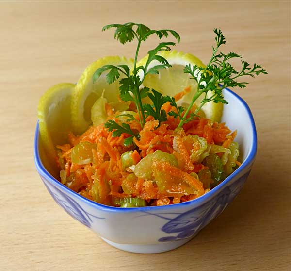 Ensalada de apio y zanahoria