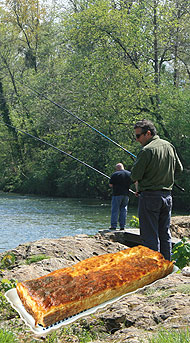 Pescando salmón en un río asturiano