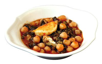 Potaje de garbanzos con bacalao