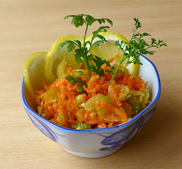 Ensalada de apio y zanahoria Ensalada de apio y zanahoria